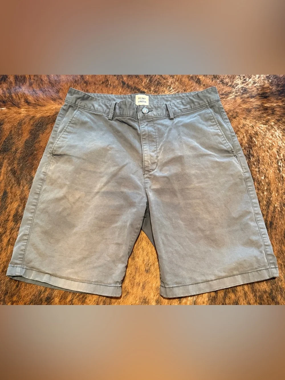 Flint and Tinder 365 Shorts 33 Gray Cotton Stretch Chino Flat Front Casual Golf